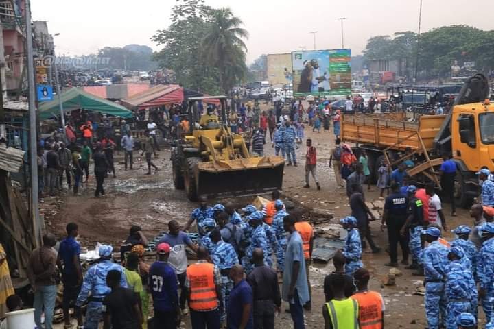 Abobo : Un délai de 48 heures accordé aux ferrailleurs de l’ancienne casse d’Anador