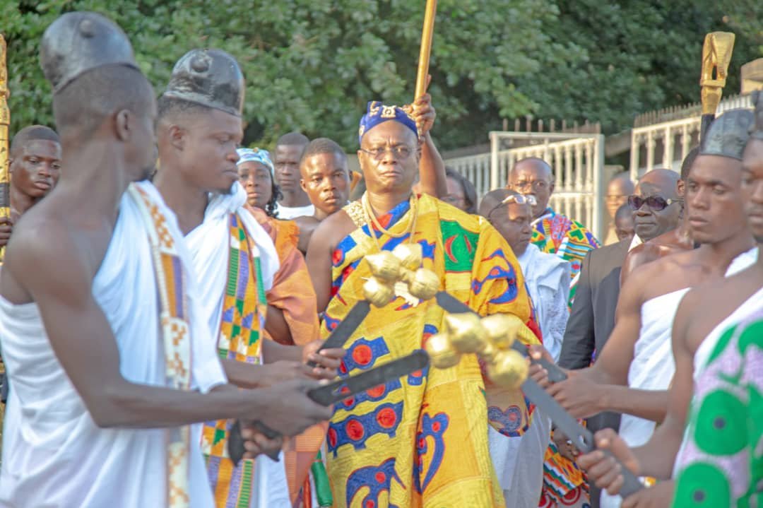 Sakassou : Plusieurs membres du gouvernement rendent visite à Sa Majesté Nanan Kouakou Djè II