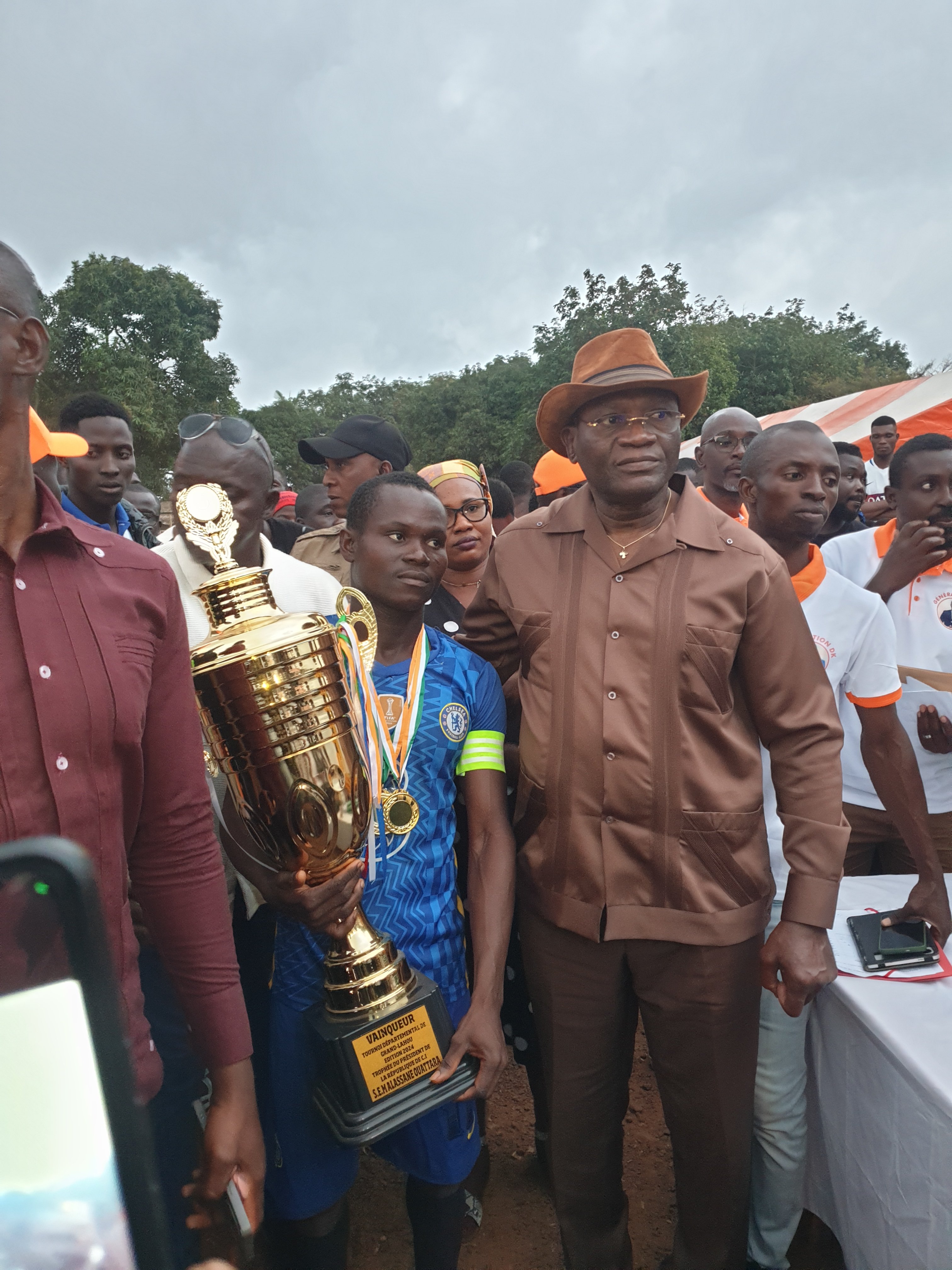 Grand-Lahou-Trophée Alassane Ouattara : Adjé Silas Metch invite la jeunesse à donner dos à la violence