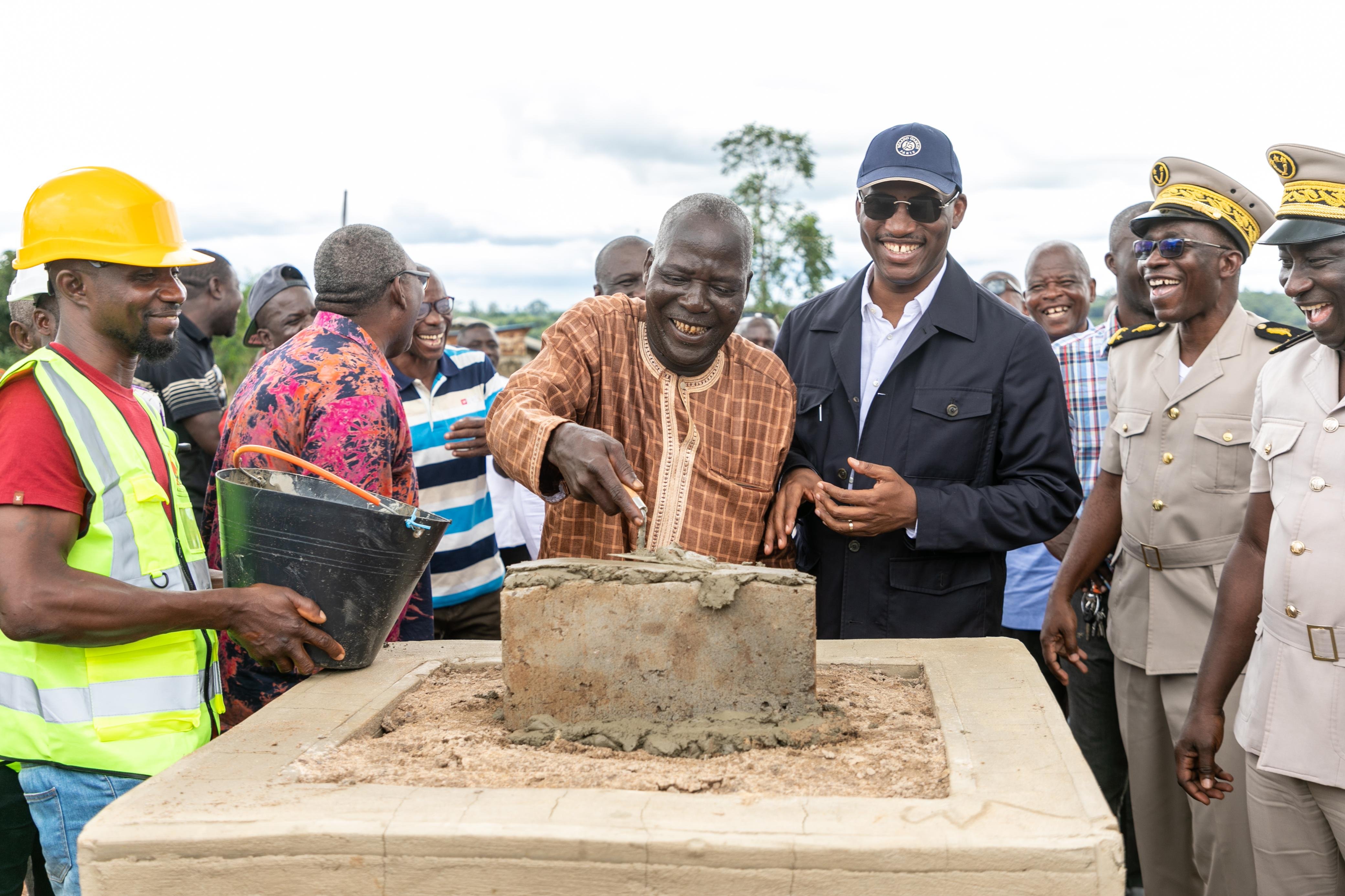 Haut Sassandra : Mamadou Touré lance d’importants travaux dans les sous-préfectures de Tapéguiha et de Saioua