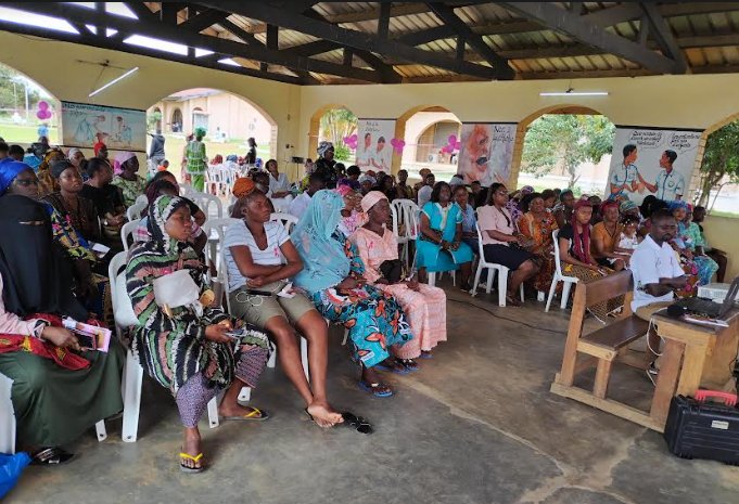 Octobre Rose-Pr Judith Didi-Kouko (directrice du CNRAO) aux populations : « On peut guérir du cancer de nos jours, à condition de le détecter plus tôt par le dépistage »