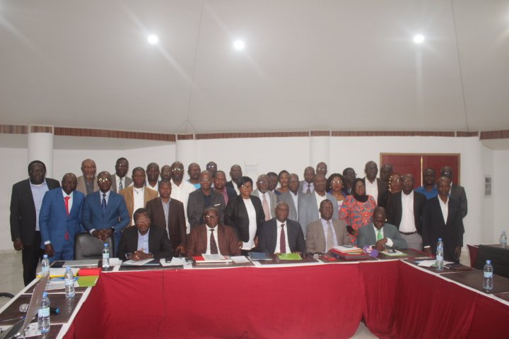 Renforcement de l’accès à l’éducation : Des outils d’évaluation des compétences en élaboration à Grand-Bassam