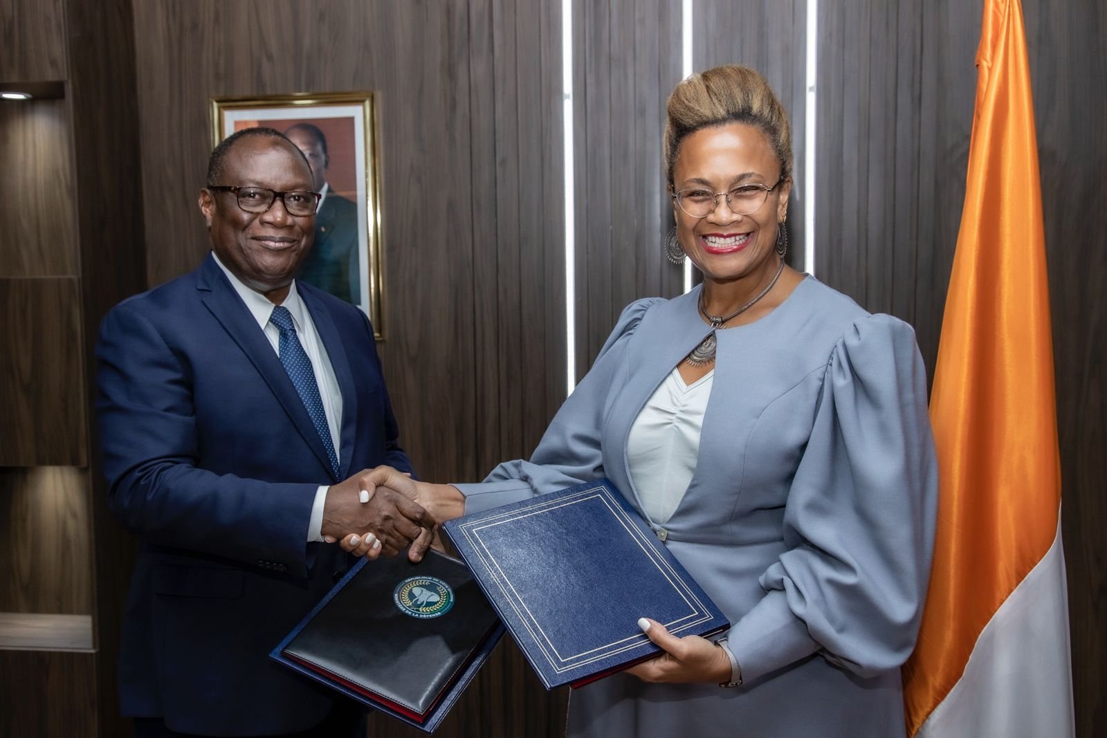 Coopération militaire : La Côte d'Ivoire et les USA signent deux importants protocoles d'accord