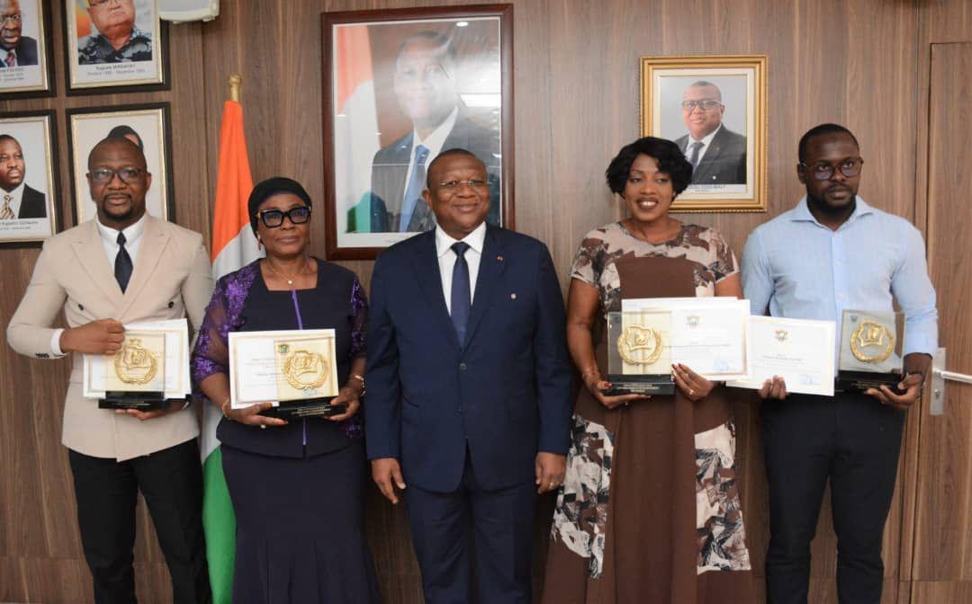 Prix national de l’excellence de la Communication et des médias - Amadou Coulibaly (ministre de la Communication, Porte-parole du gouvernement) : « Alassane Ouattara n’est pas homme à museler la liberté d’expression »