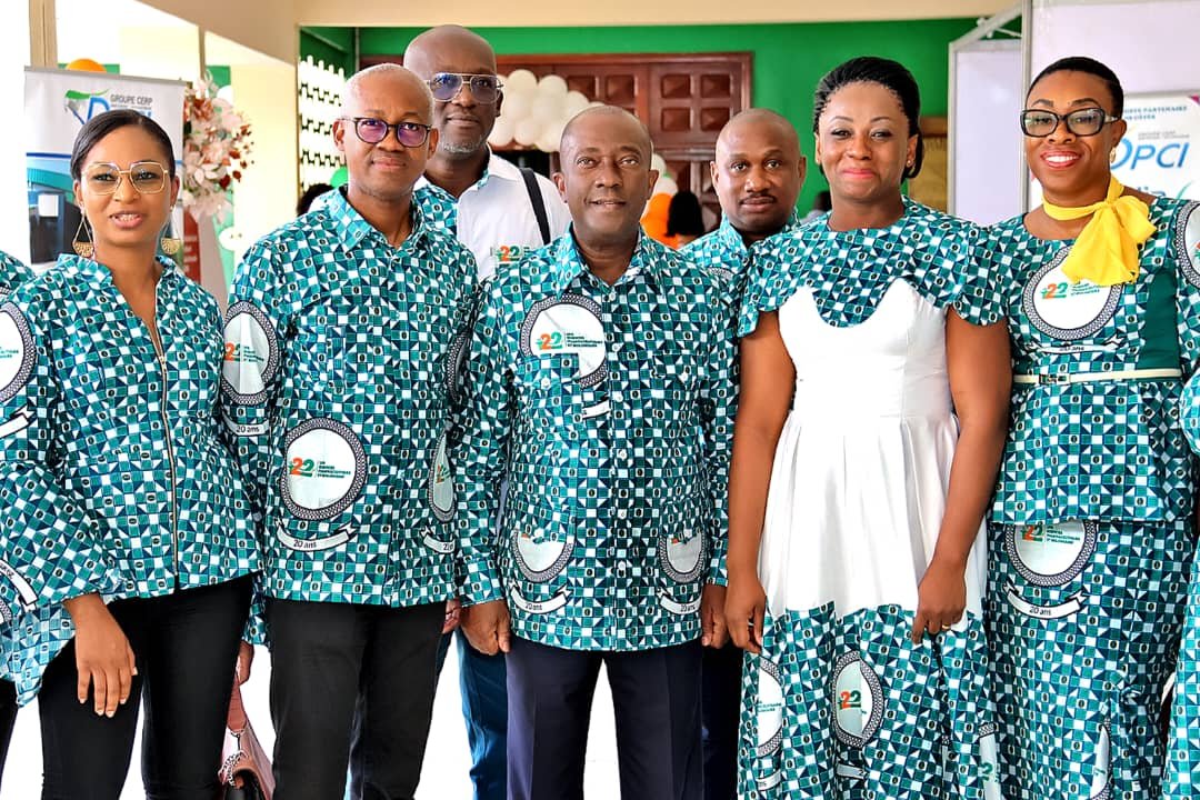 UFR de pharmacie : Éric Taba apporte le soutien du chef de l’Etat au 20ème anniversaire de la 22e promotion des pharmaciens