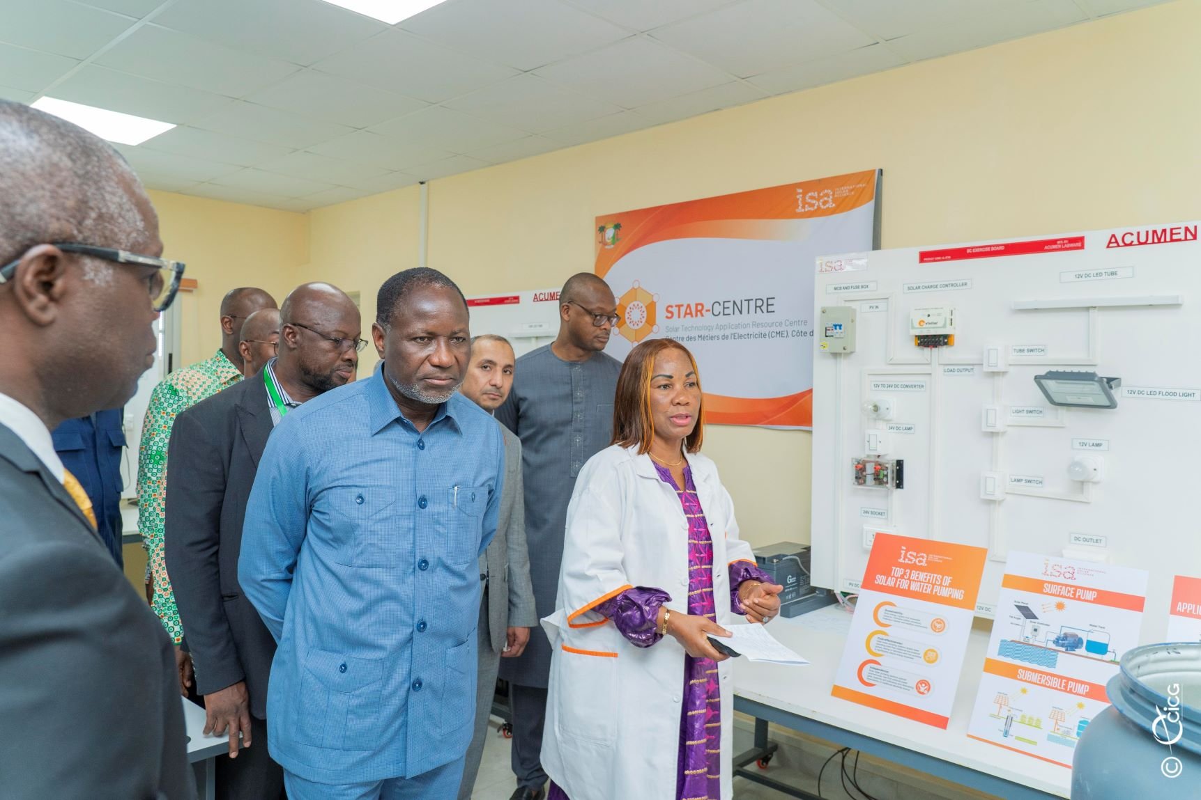 Technologie solaire : Mamadou Sangafowa Coulibaly inaugure un centre d’excellence à Bingerville