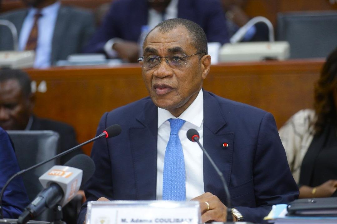 Sénat : Le budget 2025 et son annexe fiscale adoptés en commission