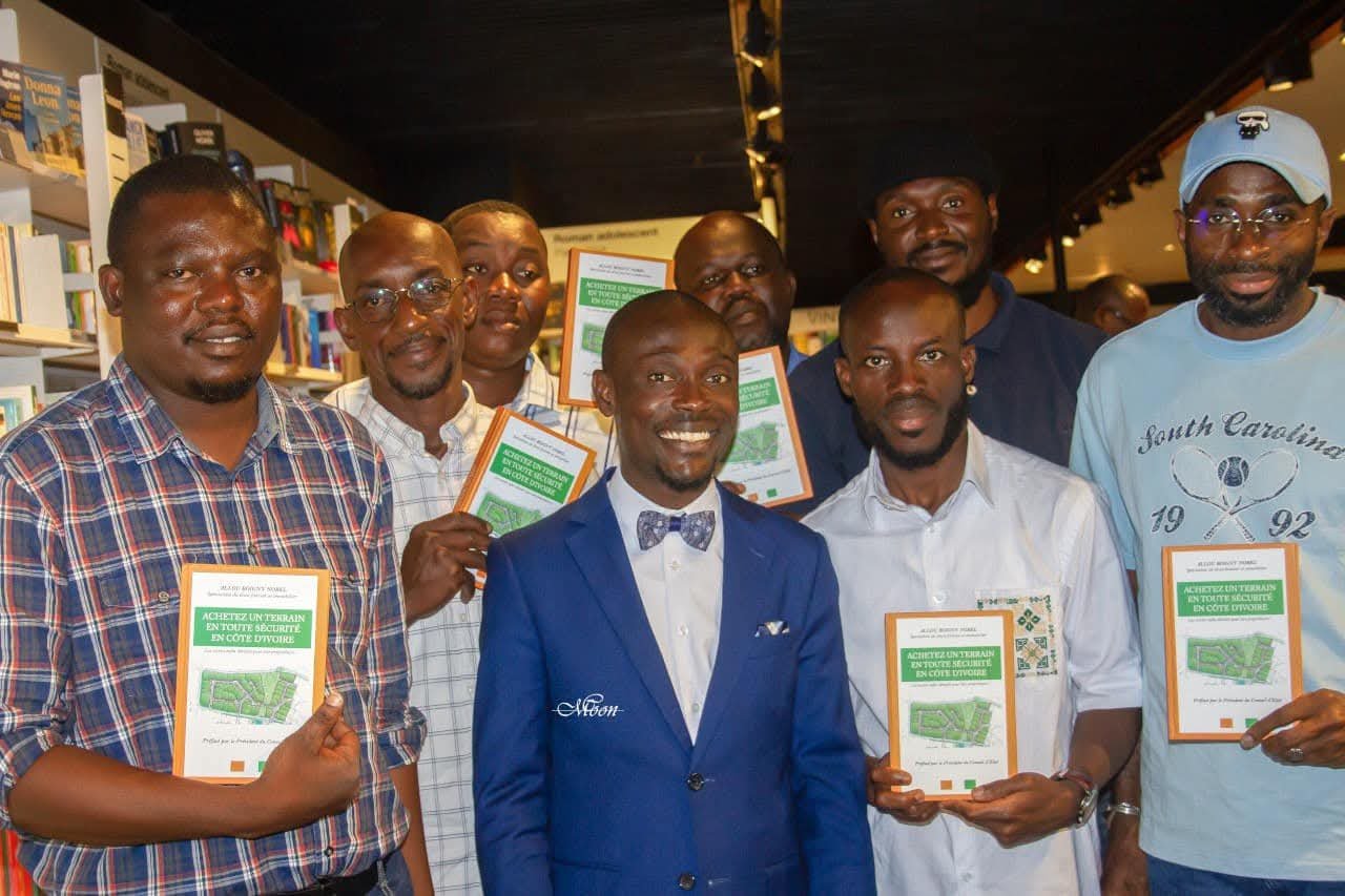 Dédicace du livre « Acheter un terrain en toute sécurité en Côte d’Ivoire » : Le magistrat Allou Boigny Nobel livre les clés pour éviter les pièges du secteur du foncier