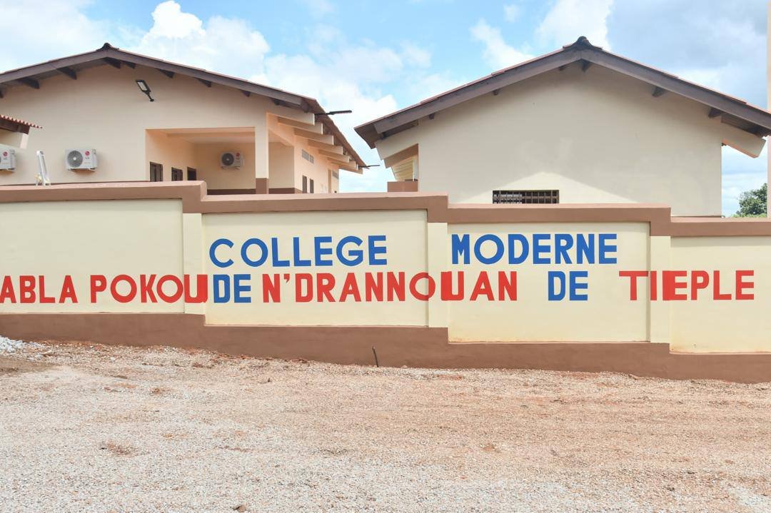 Education, santé, protection des plus vulnérables : 15 lycées de jeunes filles et une centaine de collèges de proximité seront construits