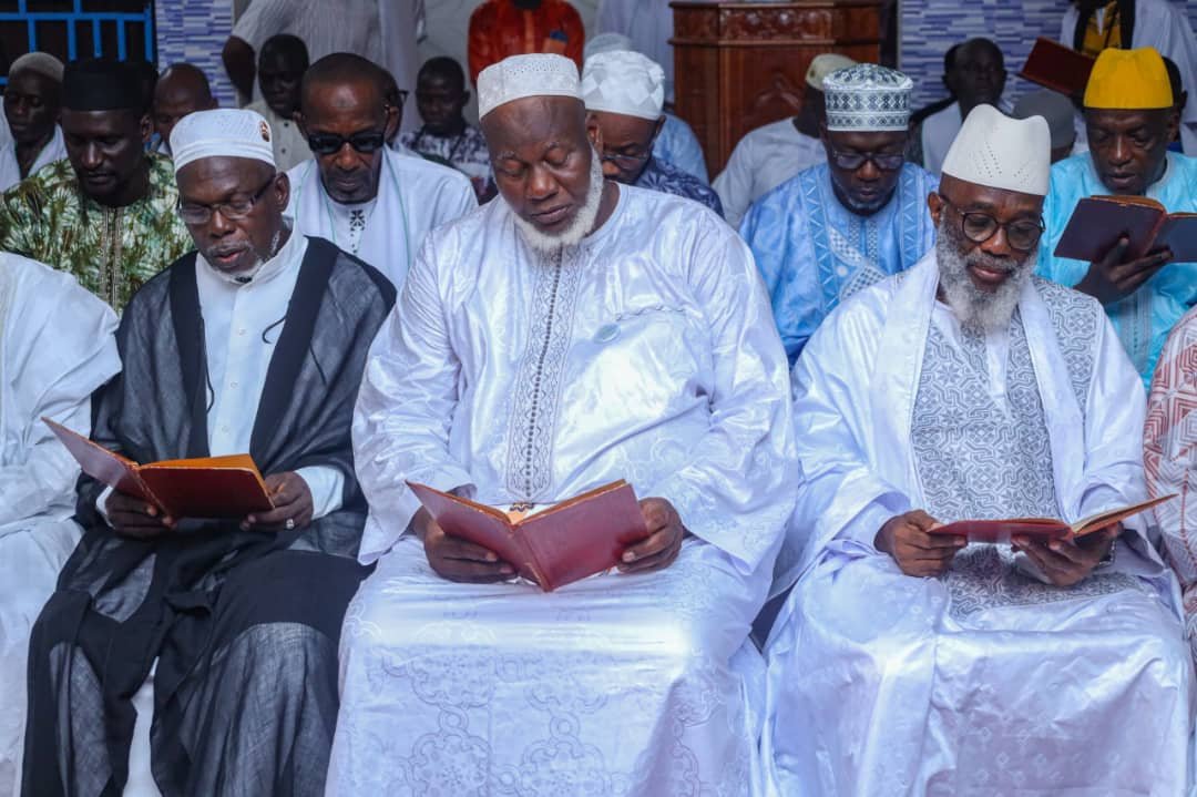 121e anniversaire de la mosquée centrale de Grand-Bassam : Le Président Alassane Ouattara offre 20 millions et 2 véhicules