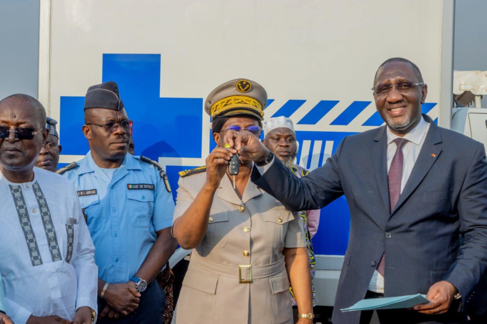 Yamoussoukro : Le centre hospitalier régional équipé d’une ambulance médicalisée