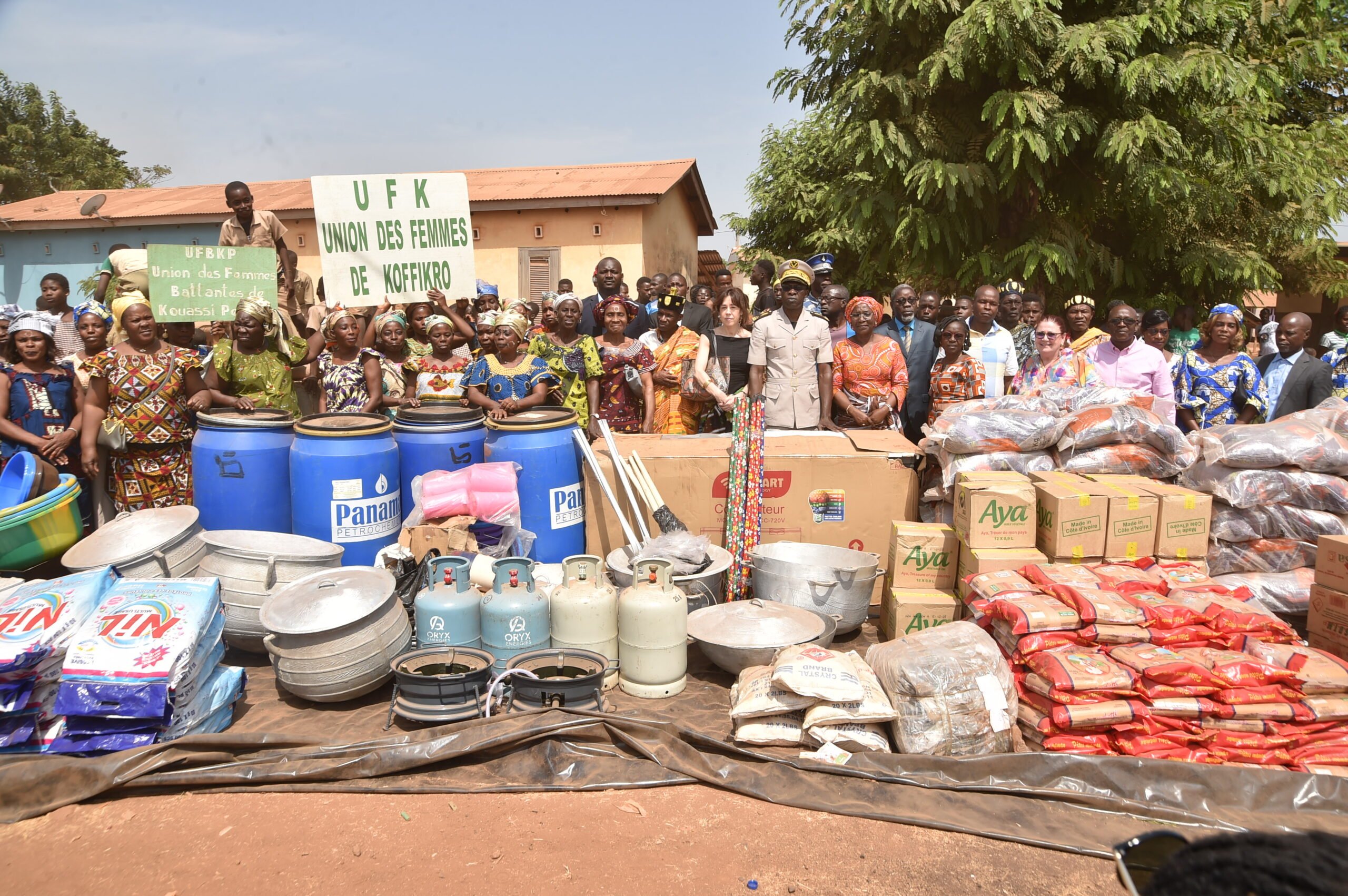 Bouaflé : L’ambassade du Portugal et Children of Africa offrent une cantine scolaire à l’EPP Kouassi-Perita