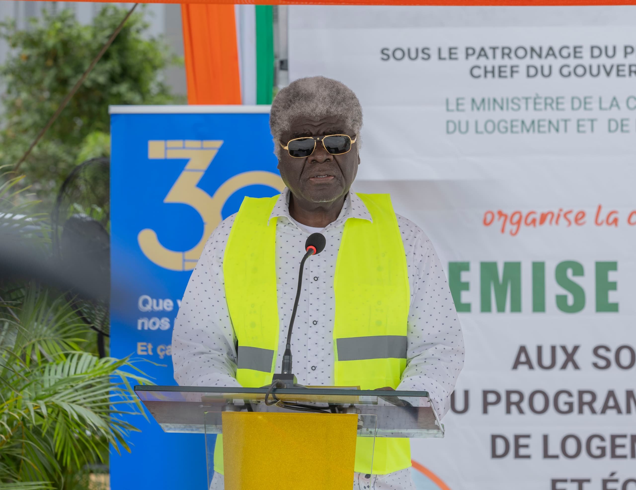 Bingerville-Robert Beugré Mambé : « L’apport de l’Etat a permis de réduire le coût des logements de 30 à 50% pour les souscripteurs »