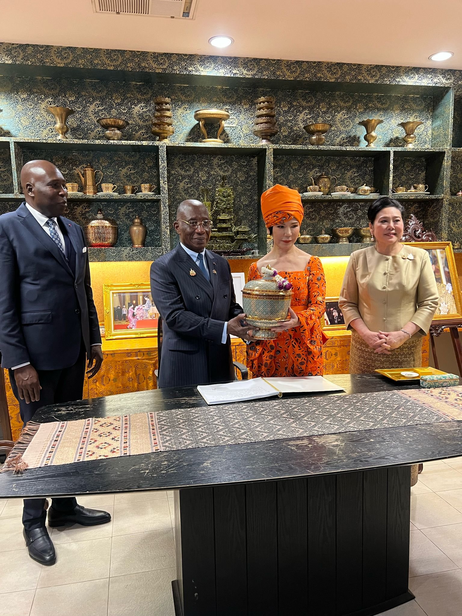 Thaïlande : Léon Adom inaugure le consulat honoraire de Côte d'Ivoire à Bangkok