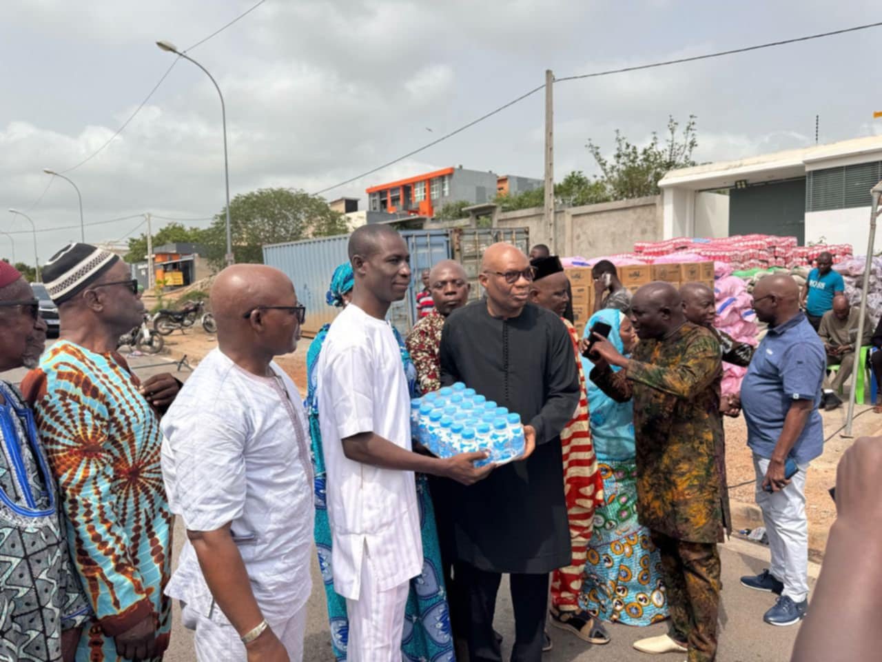 Ramadan 2025 : Souleymane Diarrassouba offre plus de 40 tonnes de vivres aux musulmans à Yamoussoukro