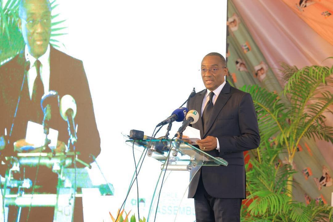 Panel sur les 14 ans de gouvernance Ouattara-Claude Sahy : « La gouvernance du Président Ouattara est caractérisée par un succès fulgurant et visible partout en Côte d’Ivoire »