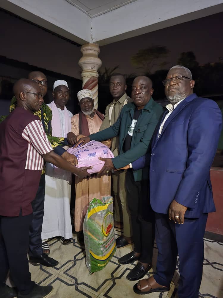 Attécoubé : Le secrétaire départemental RHDP Moussa Dogoni Kader célèbre la fraternité