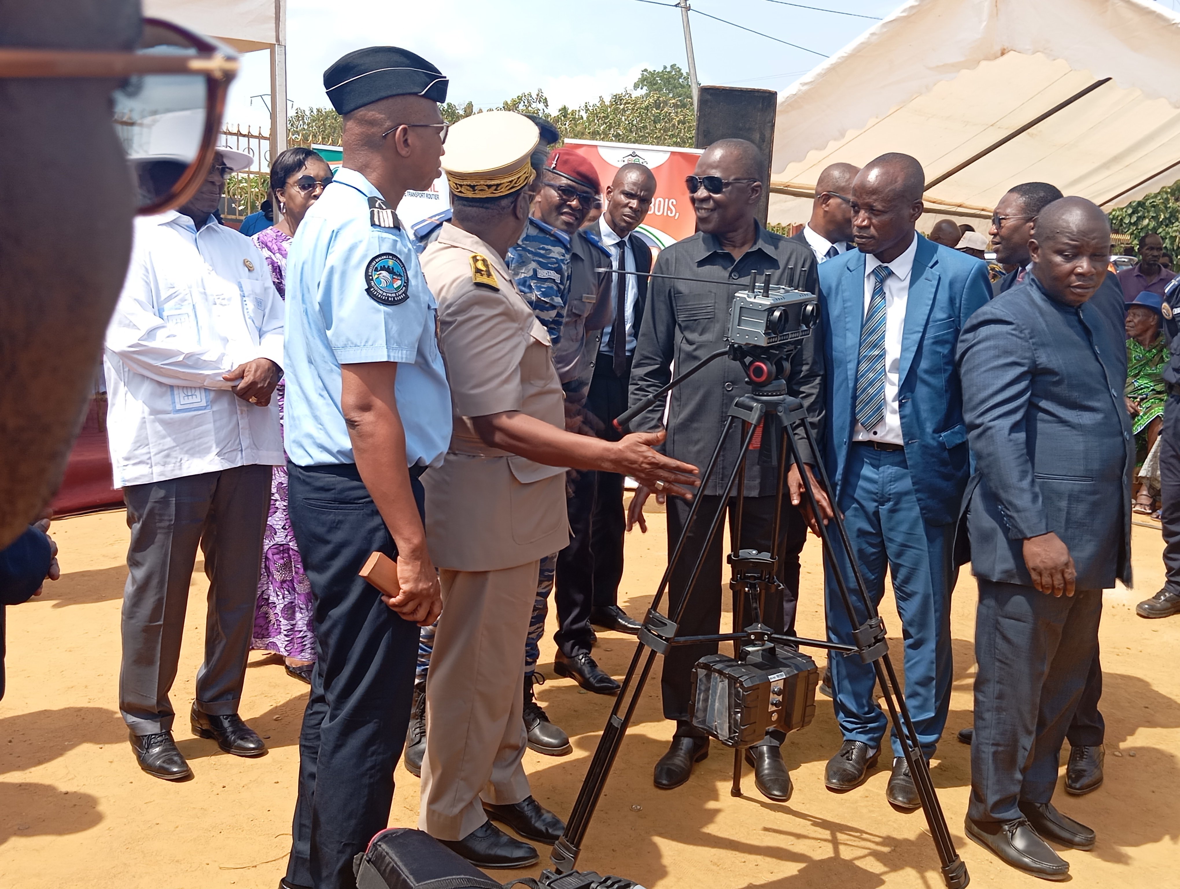 Sécurité routière : Amadou Koné accentue la sensibilisation de proximité à Dabou