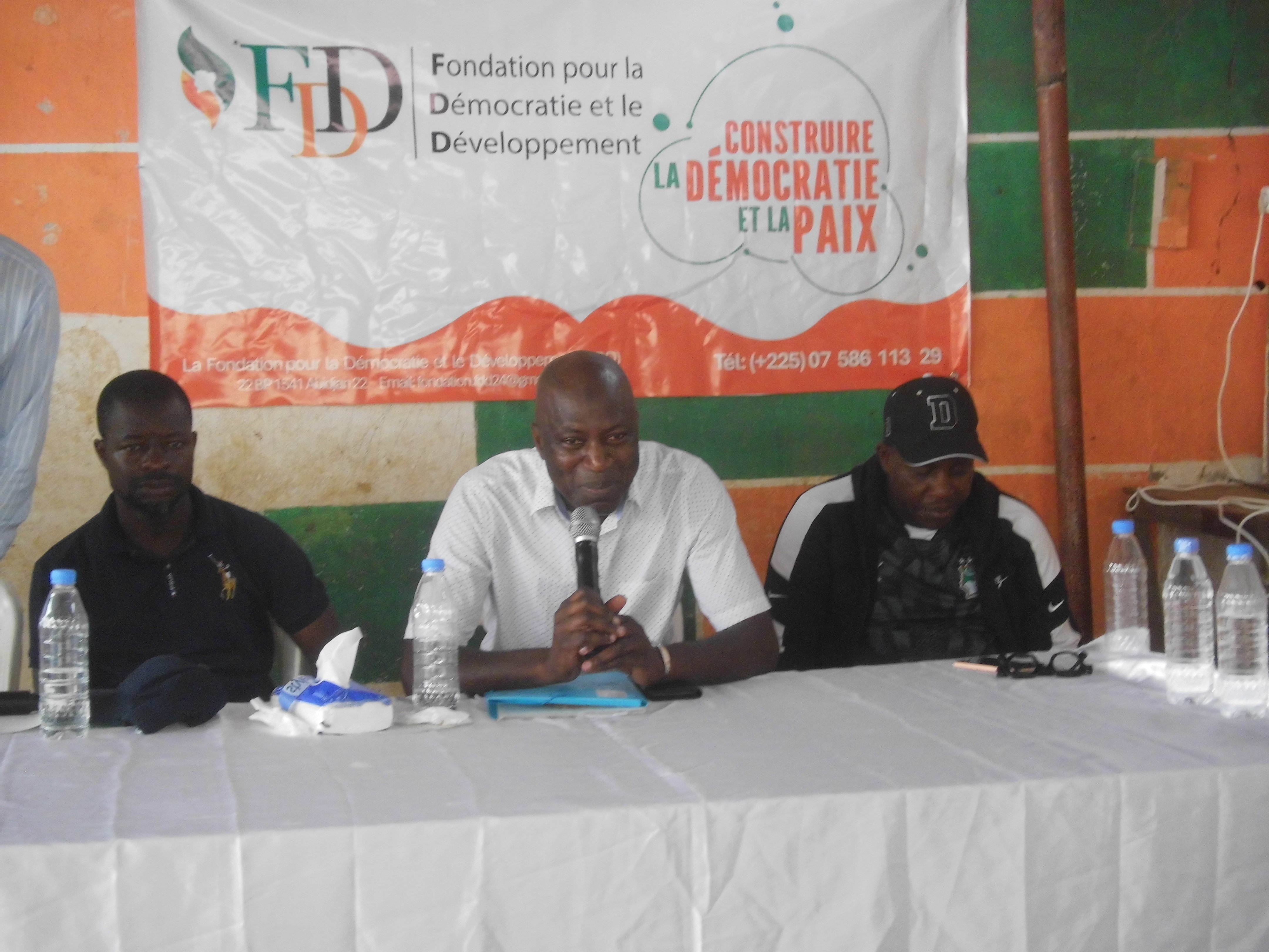 Election présidentielle : La Fondation pour la démocratie et le développement sensibilise les populations à des élections sans violence