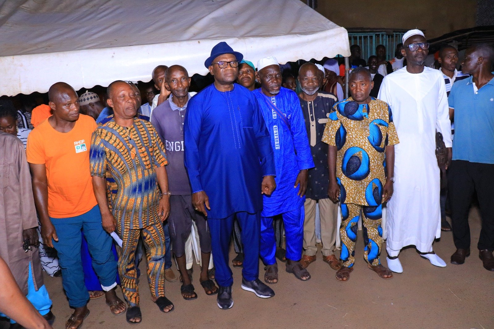 Dabou : Silas Metch invite le quartier Akromayatchi à se mobiliser pour Alassane Ouattara pour la présidentielle d’octobre 2025