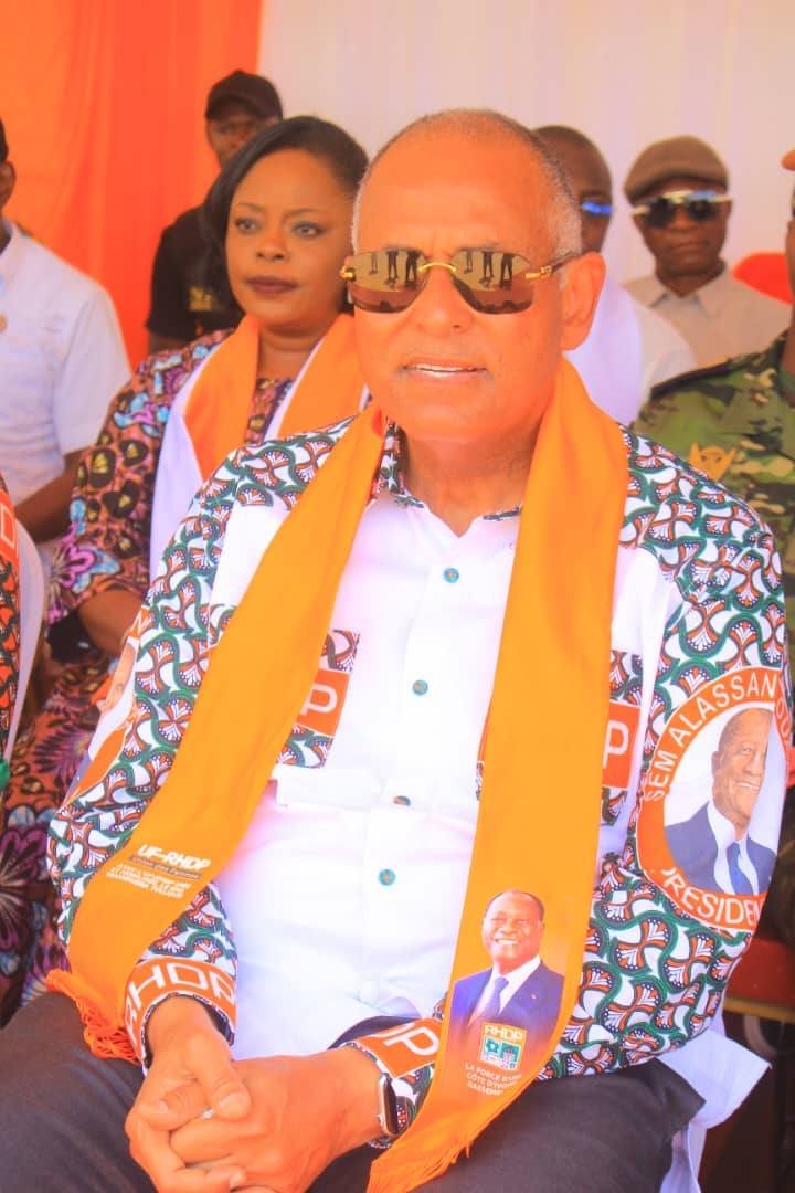 Patrick Achi : « Alassane Ouattara, candidat naturel du RHDP »