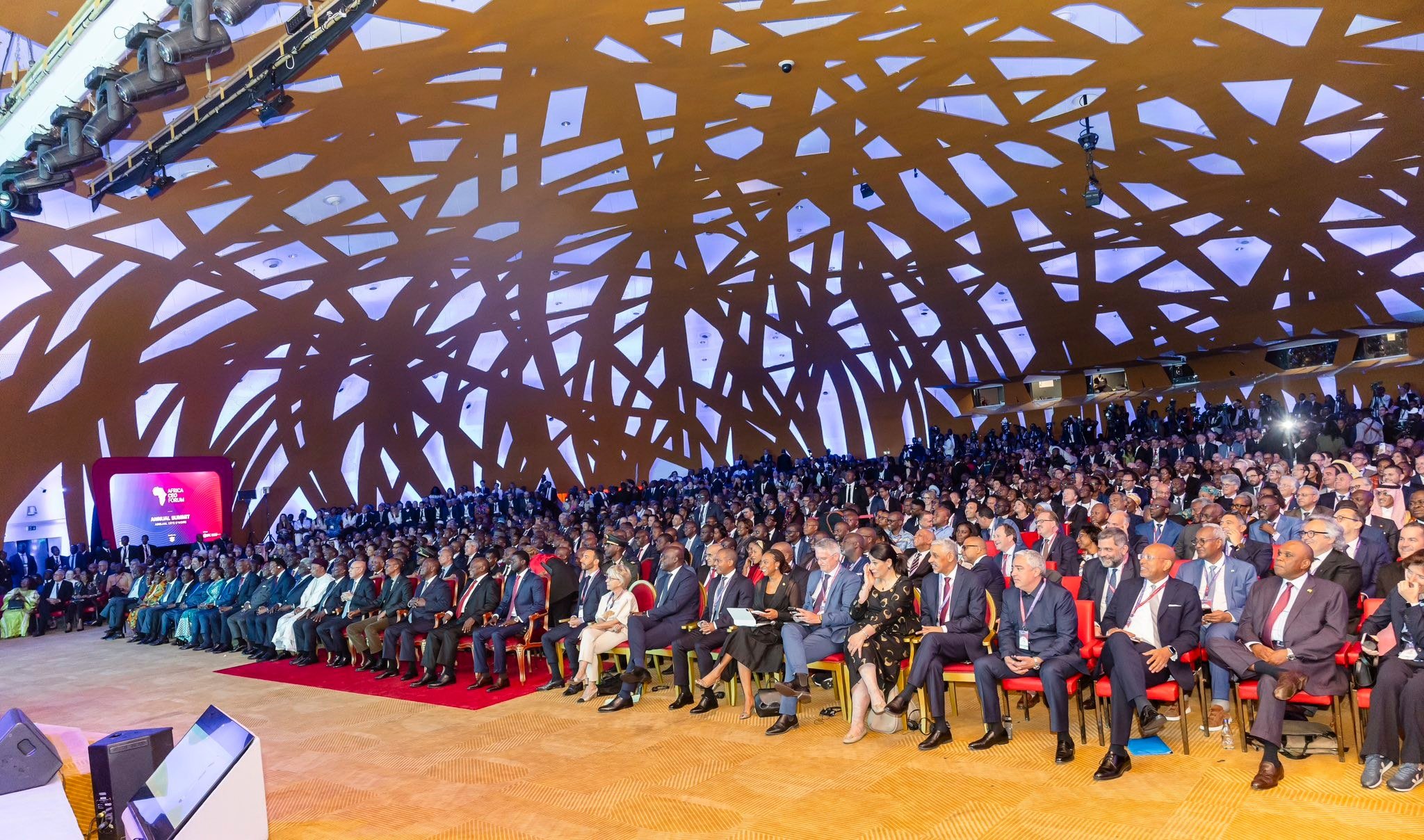 Africa CEO Forum 2025 : Un appel à un nouveau pacte public-privé lancé depuis Abidjan