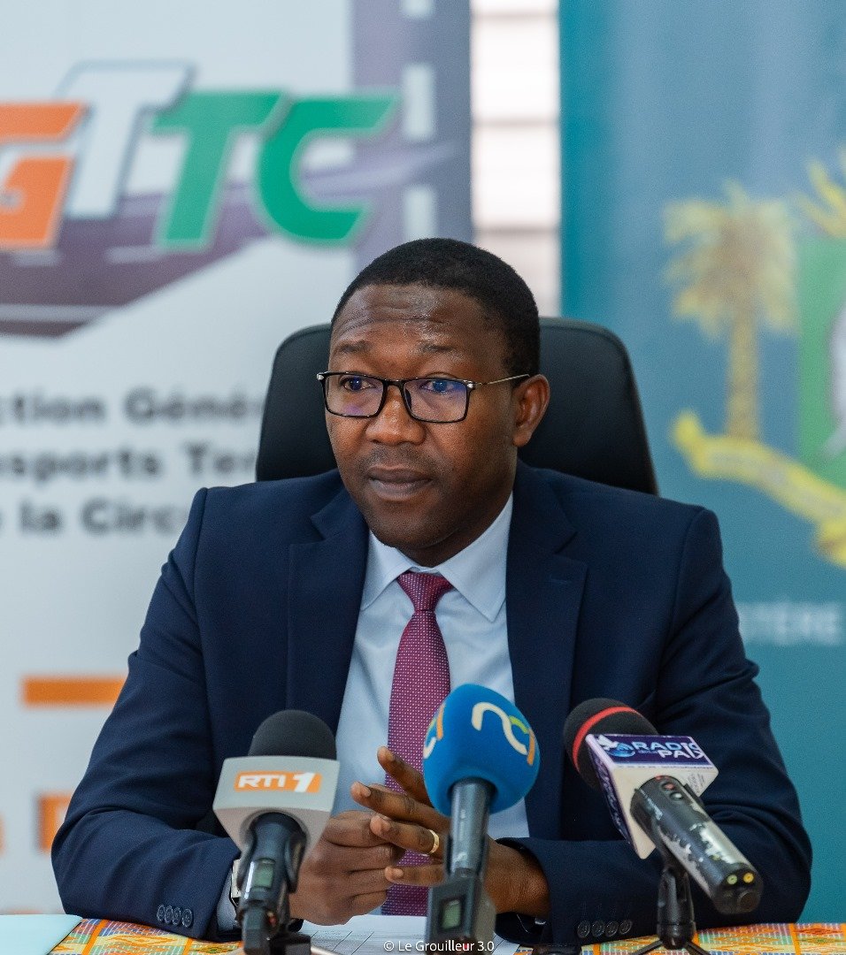 Interview-Oumar Sacko (Directeur général des transports terrestres et de la circulation) : « Désormais il est formellement interdit de circuler à moto et en tricycle sur le boulevard Félix Houphouët-Boigny »