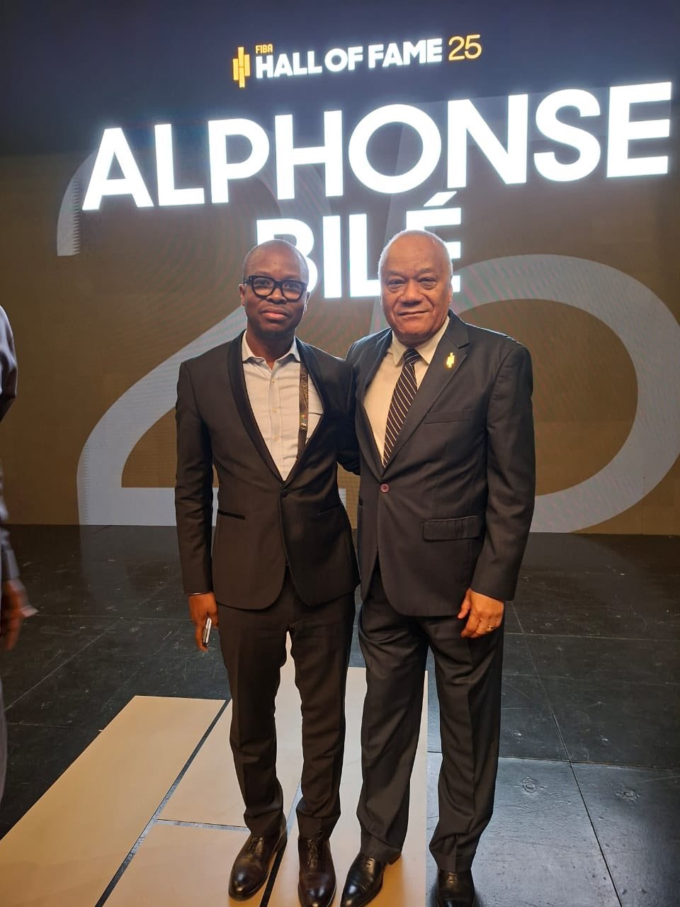 Basketball : Alphonse Bilé, l’Etoile du basketball ivoirien brille au Panthéon FIBA !