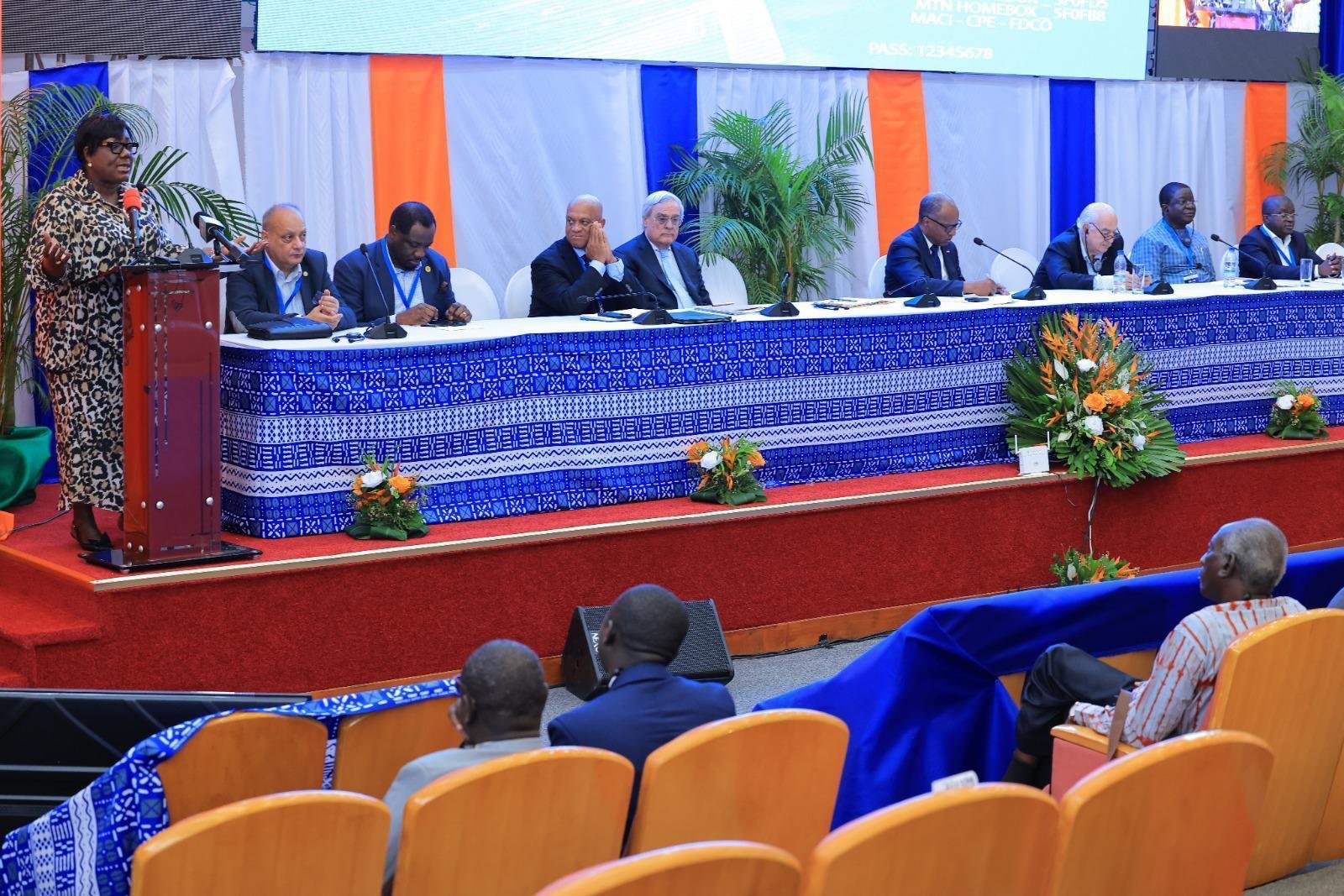 Assemblées annuelles de l’IDC : Anne Ouloto (membre du Comité exécutif) : « En Afrique, seuls les compétents doivent diriger nos Etats. Et non ceux qui rusent avec le peuple »