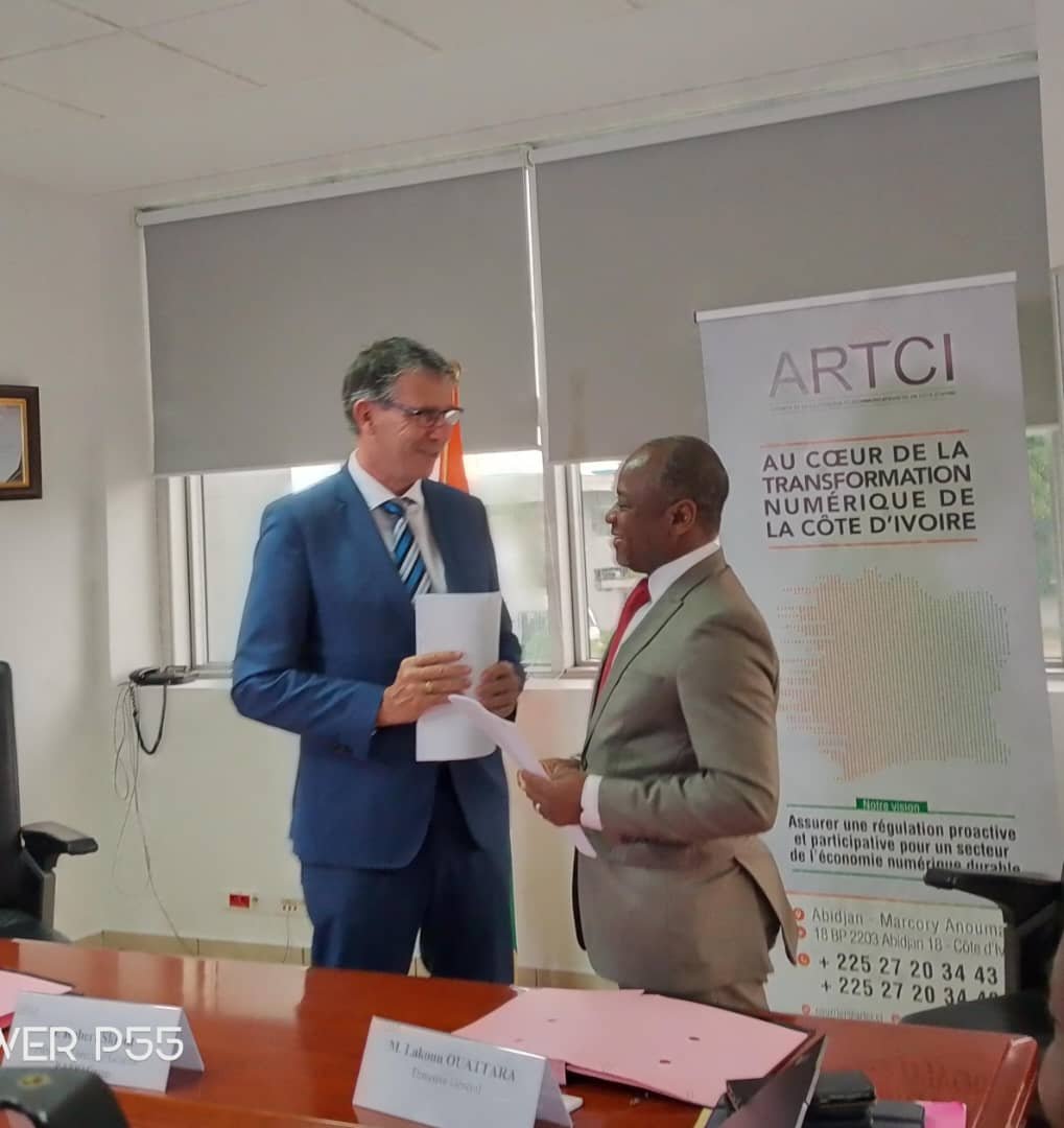 Amélioration de l’accès à internet : L’ARTCI et RAXIO Group unissent leurs forces