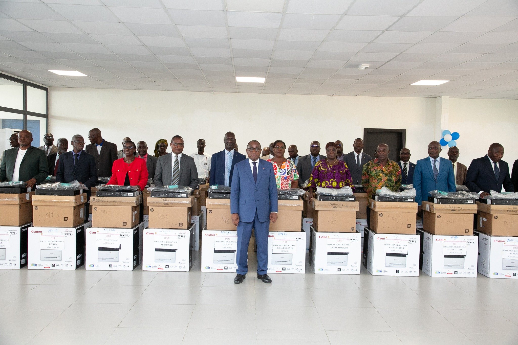 Enseignement technique et professionnel : 35 directions régionale et le CFP de Tengrela équipés en matériel informatique