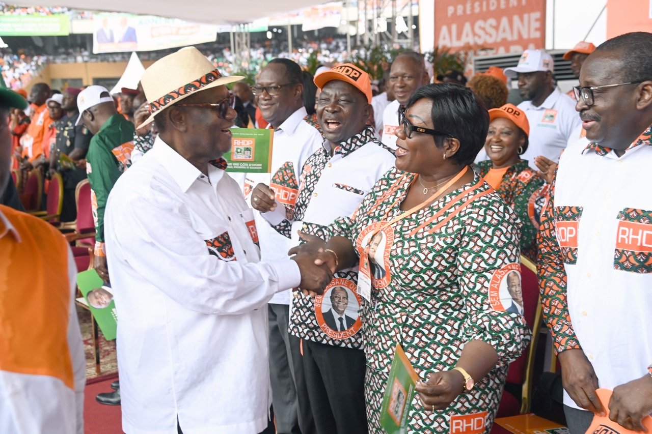 Congrès du RHDP : Alassane Ouattara désigné candidat à la présidentielle par son parti