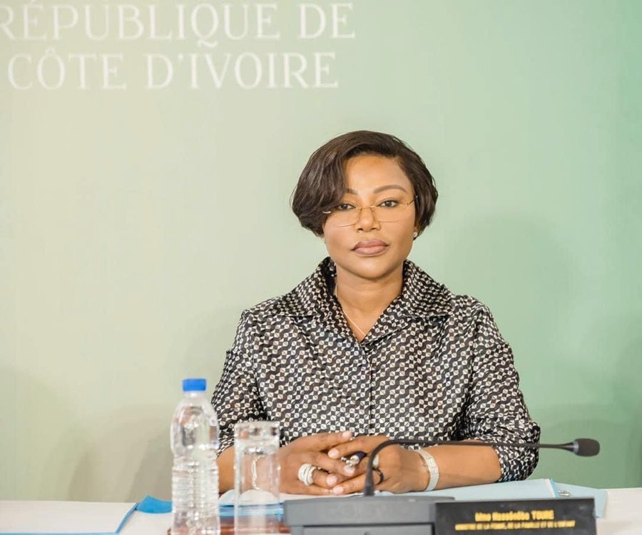Yopougon Azito : La ministre Nassénéba Touré assure que justice sera rendue suite au décès tragique du jeune M'Boua Christ Kevin