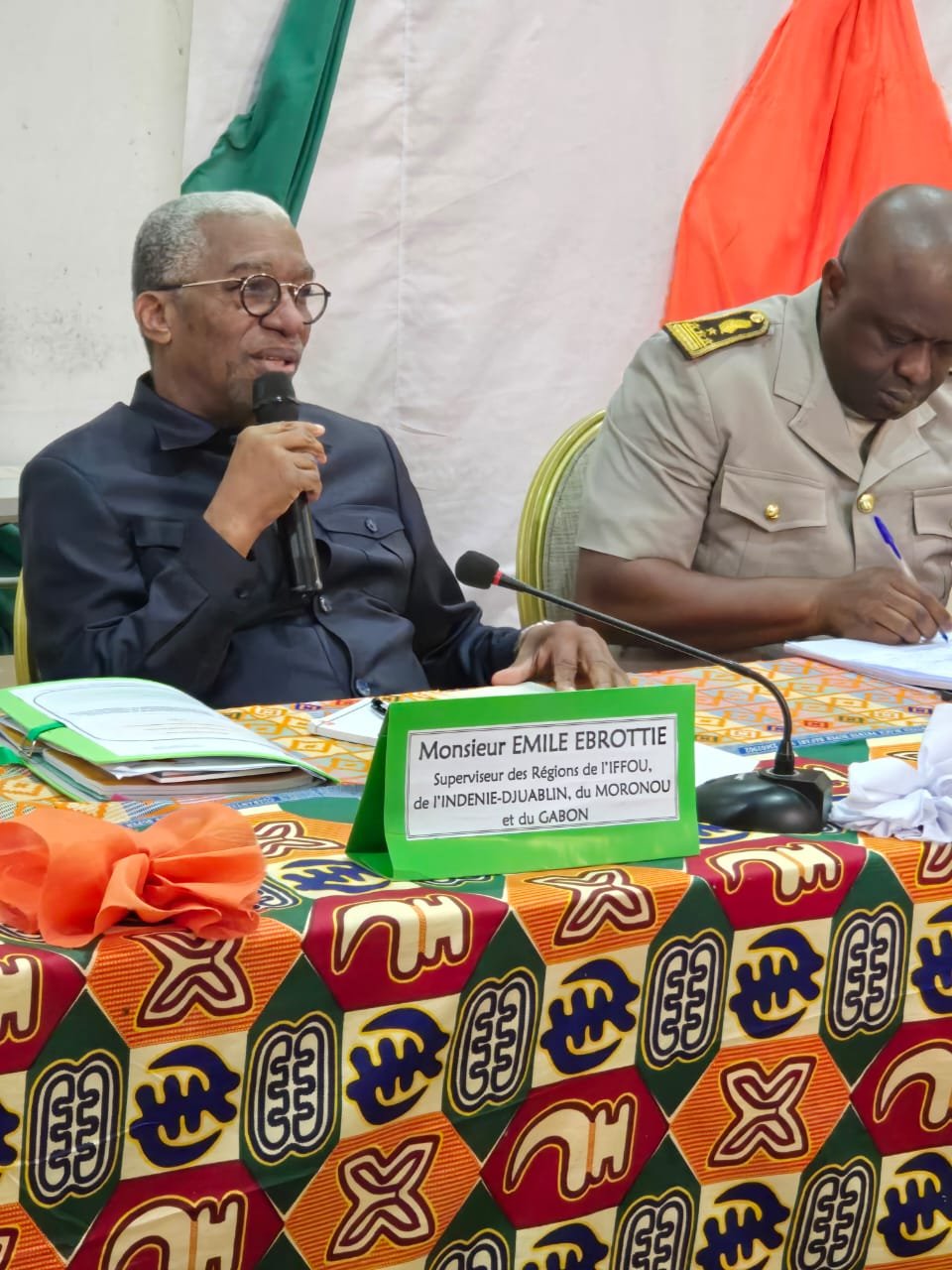 Processus électoral : Le commissaire central de la CEI, Emile Ebrottié, explique le parrainage citoyen aux populations de l’Iffou et du Moronou