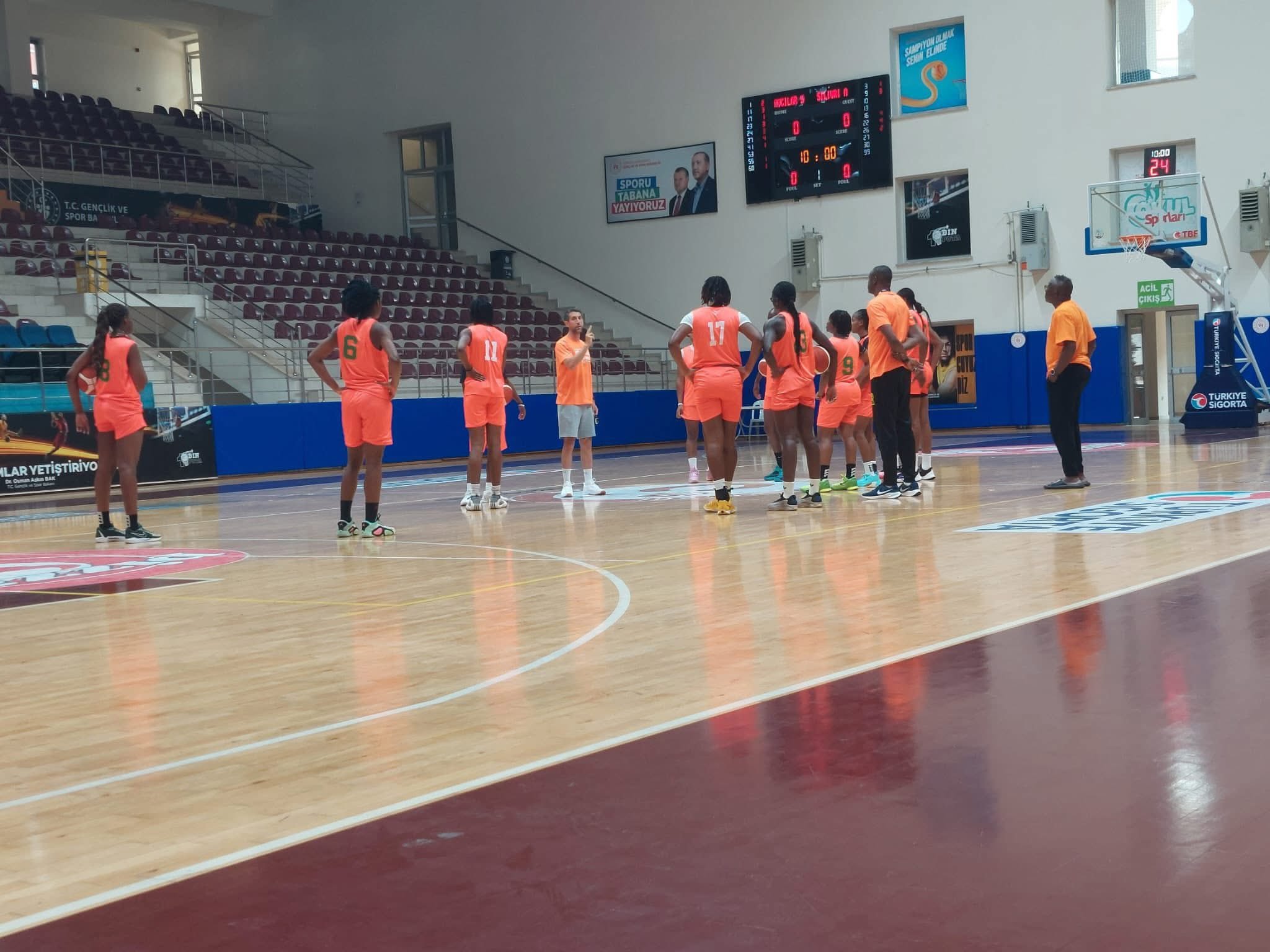 Afrobasket Dames : Les Eléphantes en mode rodage face au Cameroun