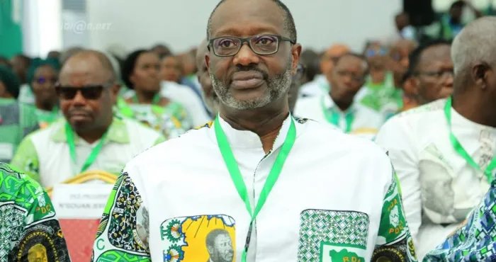 Après la démonstration de force du RHDP à Paris : Thiam tape poteau devant la diaspora