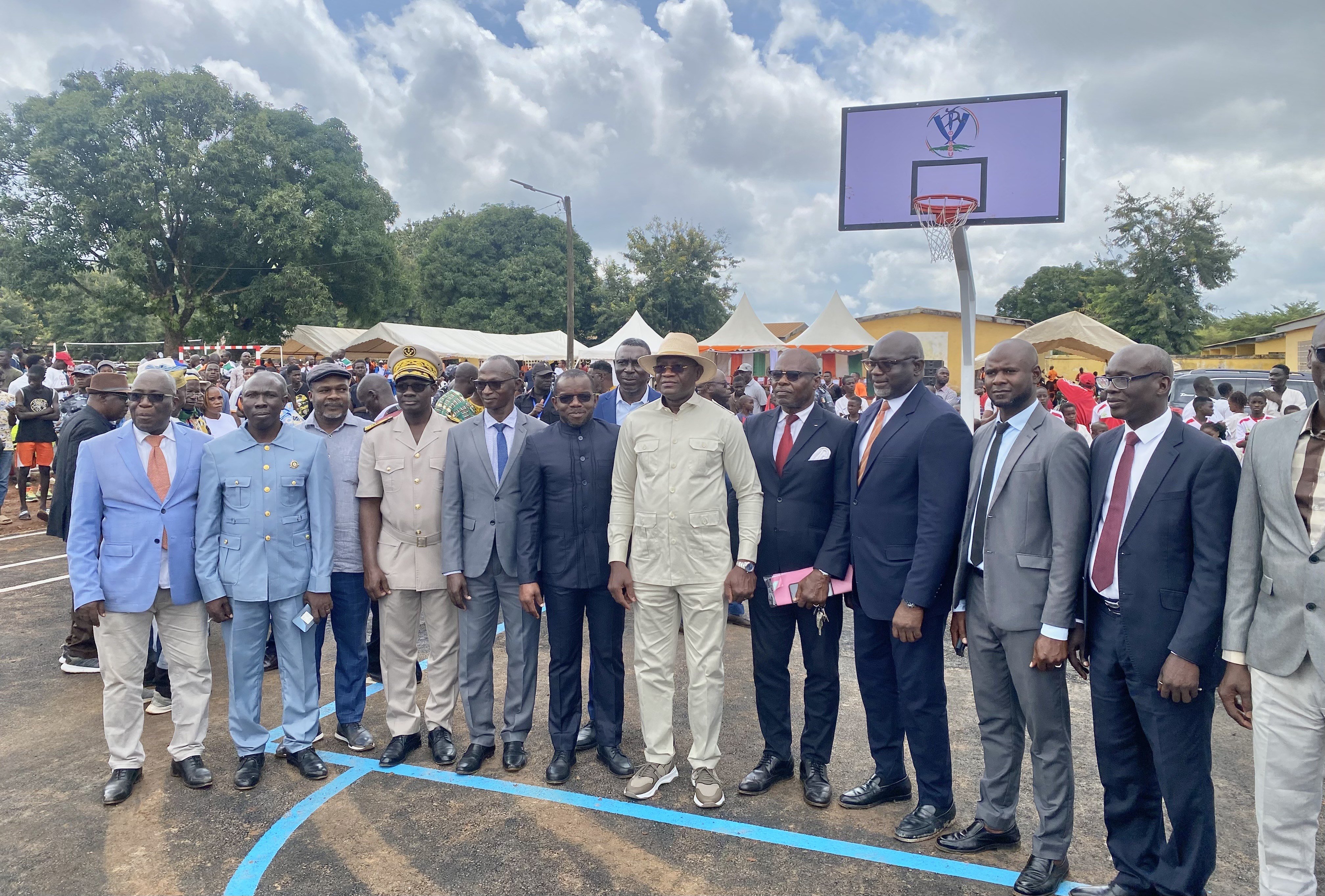 Man : Silas Metch inaugure de nouvelles infrastructures sportives au Lycée Moderne Dion Robert