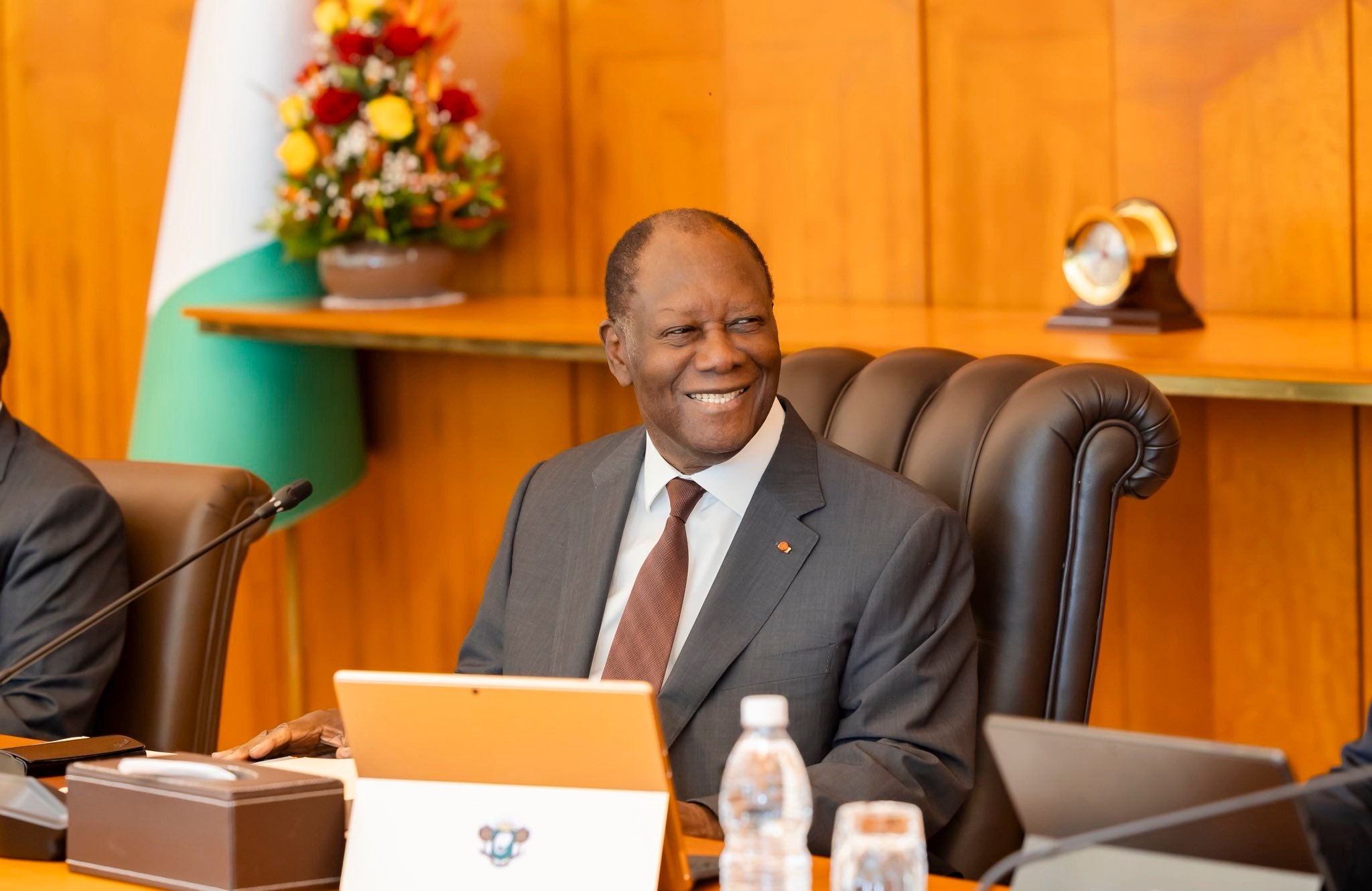 Ouattara travaille pour vous-Programme social du gouvernement 2022-2024 : Education, santé, électrification, ces chiffres qui battent tous les records