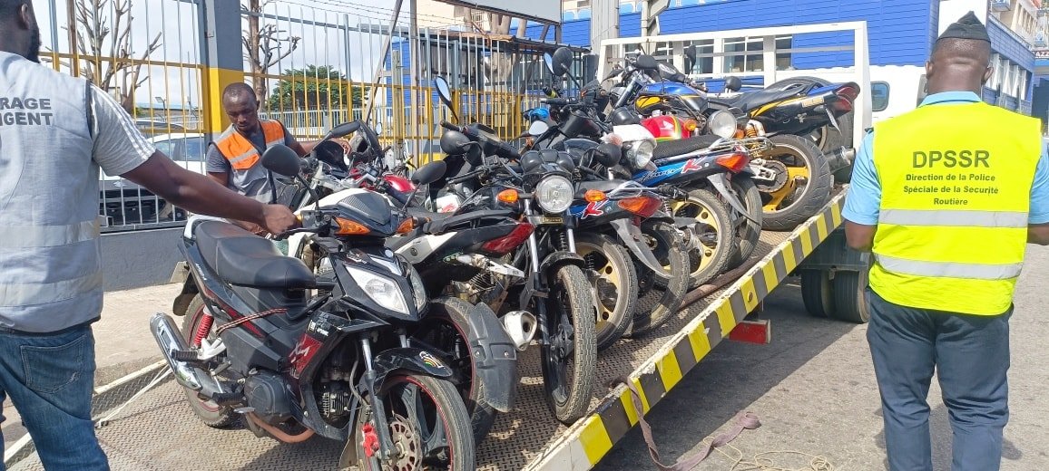Boulevard Félix Houphouët-Boigny : Deux mois après l’interdiction des motos et tricycles, l'incivisme persiste
