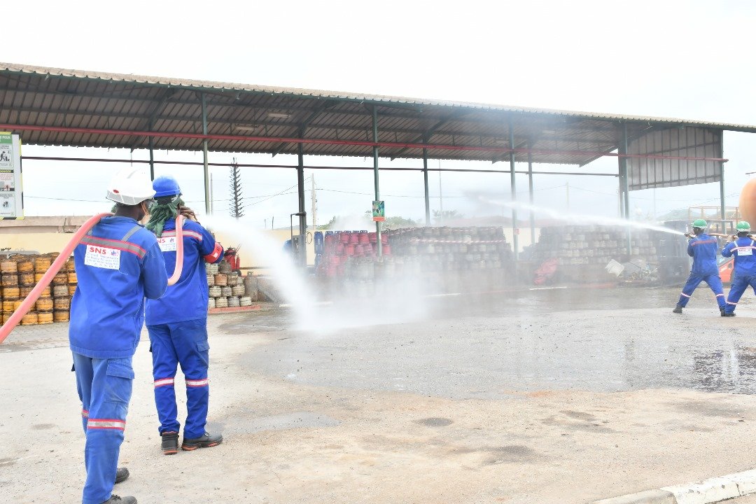 Bouaké : La Petroci teste son dispositif de lutte contre l'incendie