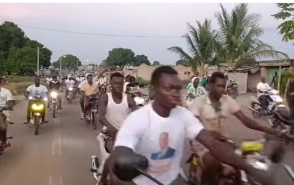 Présidentielle 2025 : Les populations de Niakara et Tafiré en liesse après l’annonce de la candidature de Ouattara