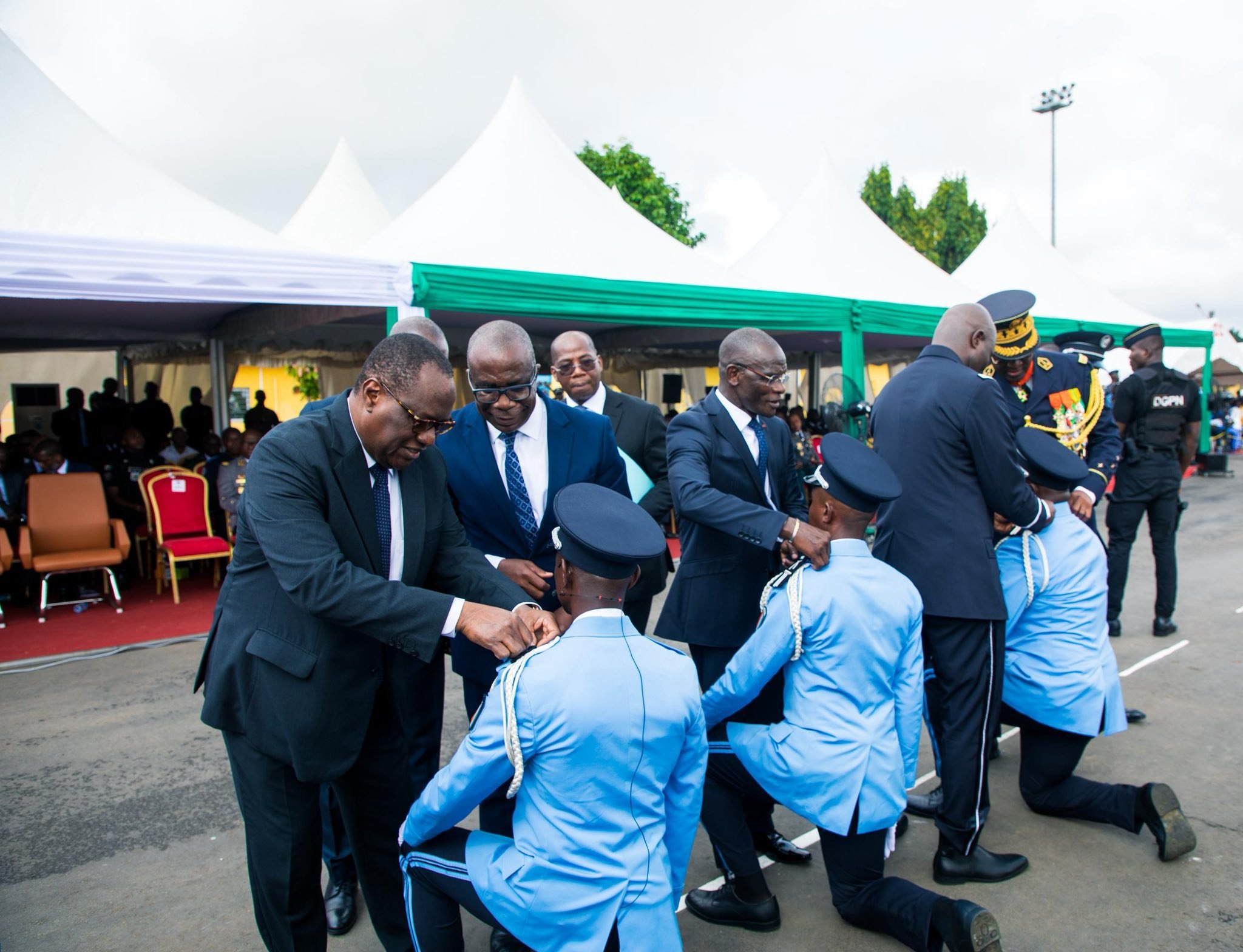 Police nationale :  88 élèves commissaires et 351 officiers intègrent les rangs