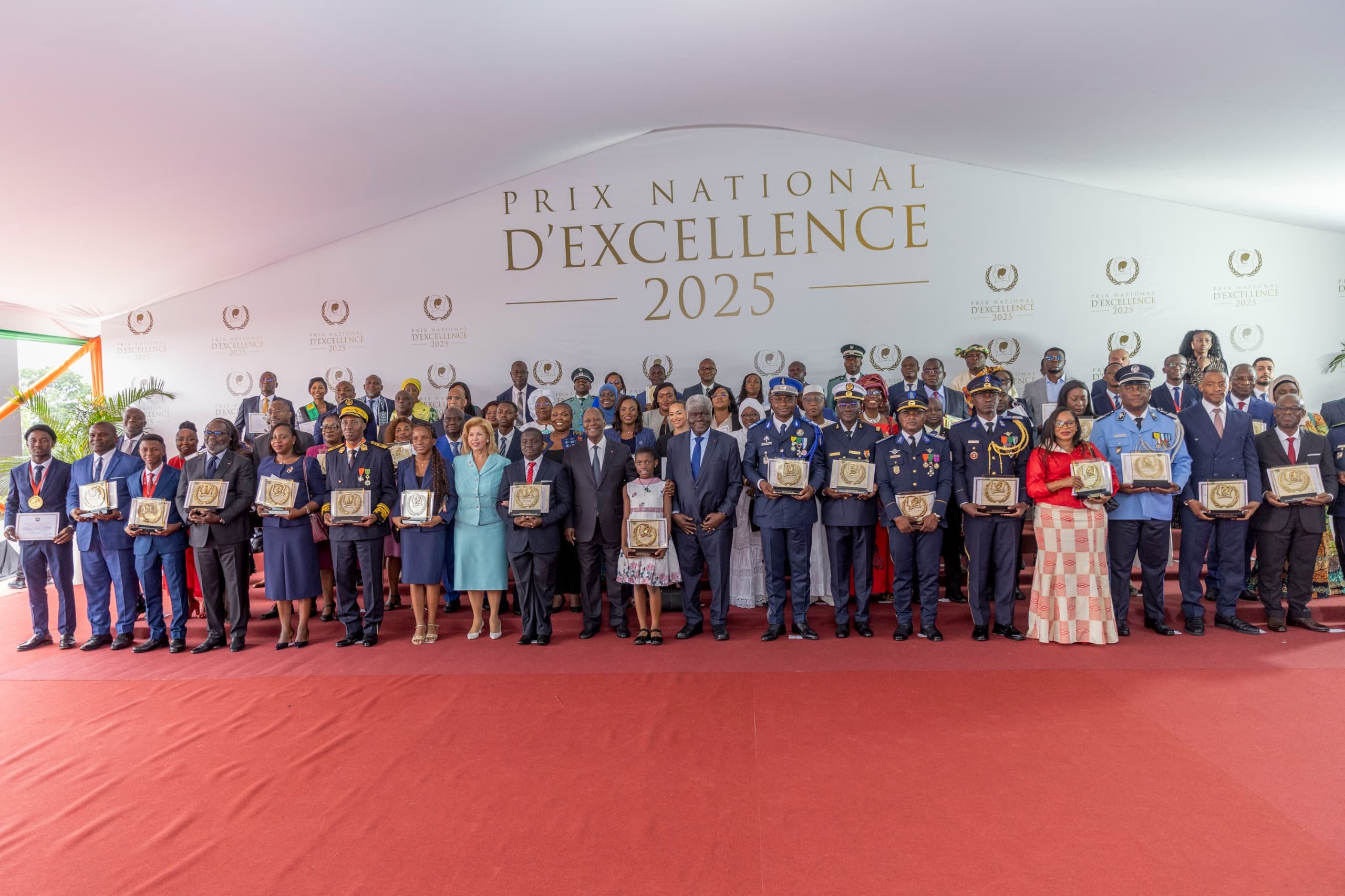 Prix National d'Excellence 2025 : 74 lauréats récompensés à hauteur de 740 millions de FCFA