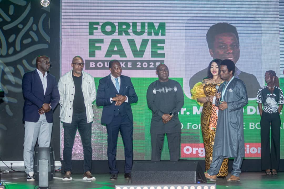 Bouaké : Lassina Diabaté invite les footballeurs et les jeunes à s'investir dans l'agriculture