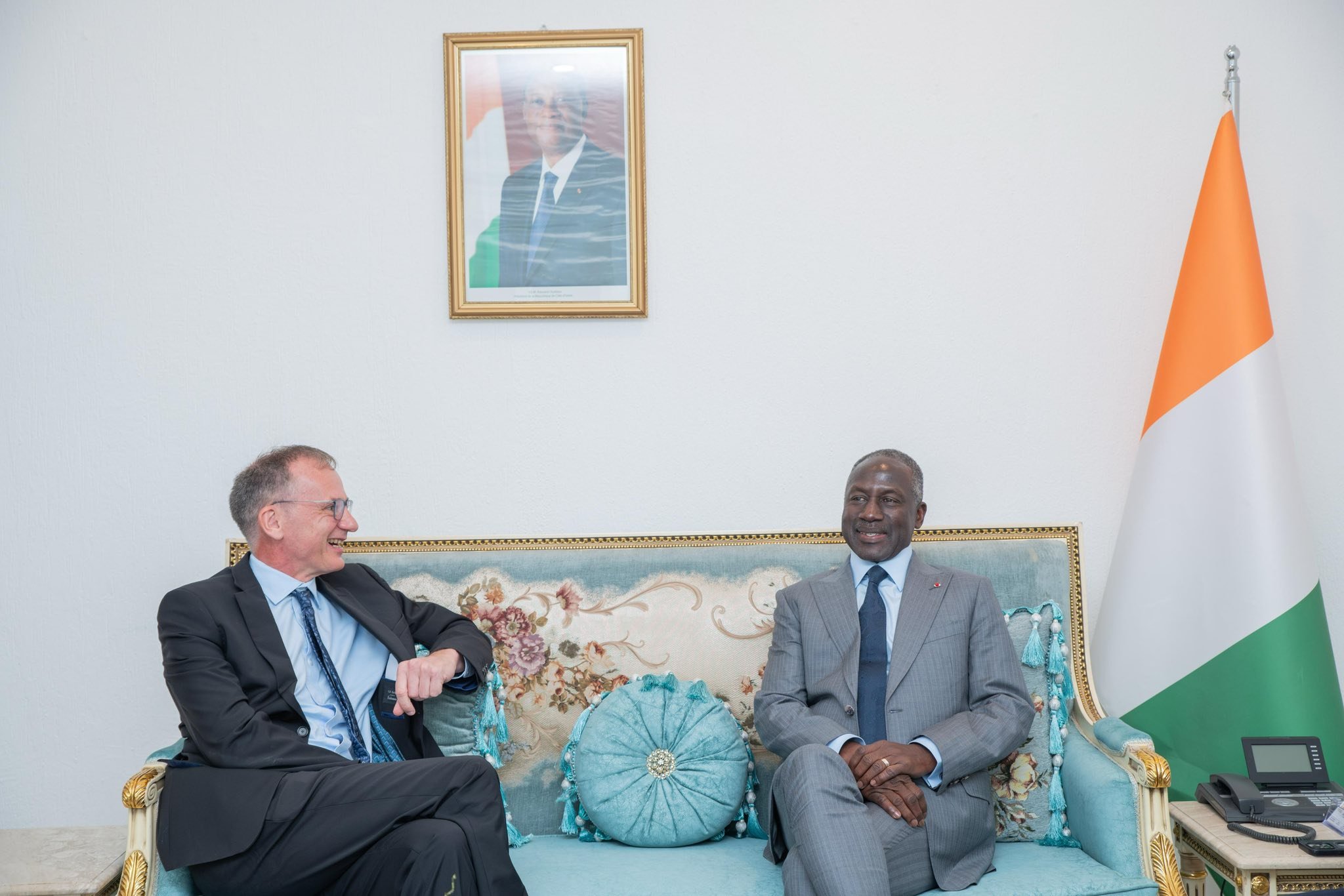 Assemblée nationale : L’ambassadeur du Royaume-Uni plaide pour un partenariat solide avec la Côte d’Ivoire