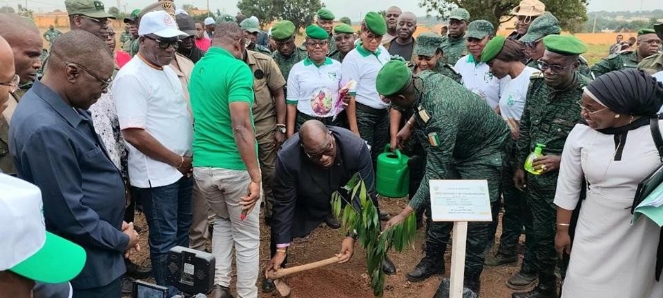 Célébration de l’an 65 : Laurent Tchagba et Amadou Koné lancent une opération de reboisement à Bouaké !