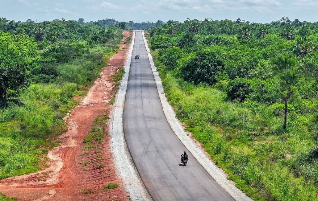 Ouattara travaille pour vous - Axes Vavoua-Zuenoula, Bouaké, Satama Sokoura, Tiébissou-Sakassou-Béoumi… : Ces ouvrages qui désenclavent plusieurs localités