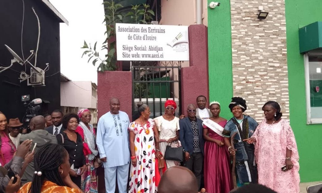 Littérature ivoirienne : L’Association des écrivains se dote d’un siège