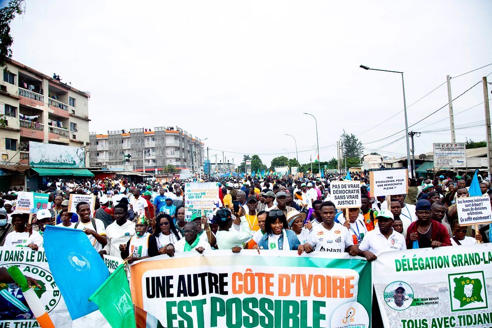 Sur une col : Leadership non partagé…