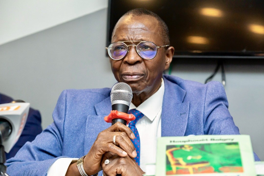 Littérature : Bamba Alex publie deux ouvrages sur ADO et Houphouët-Boigny